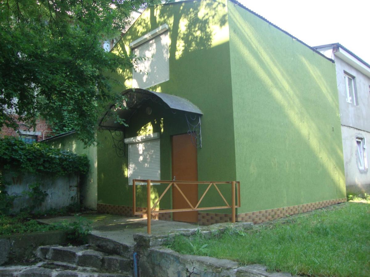 Domik s saunoy na Ogiyenko - Housity