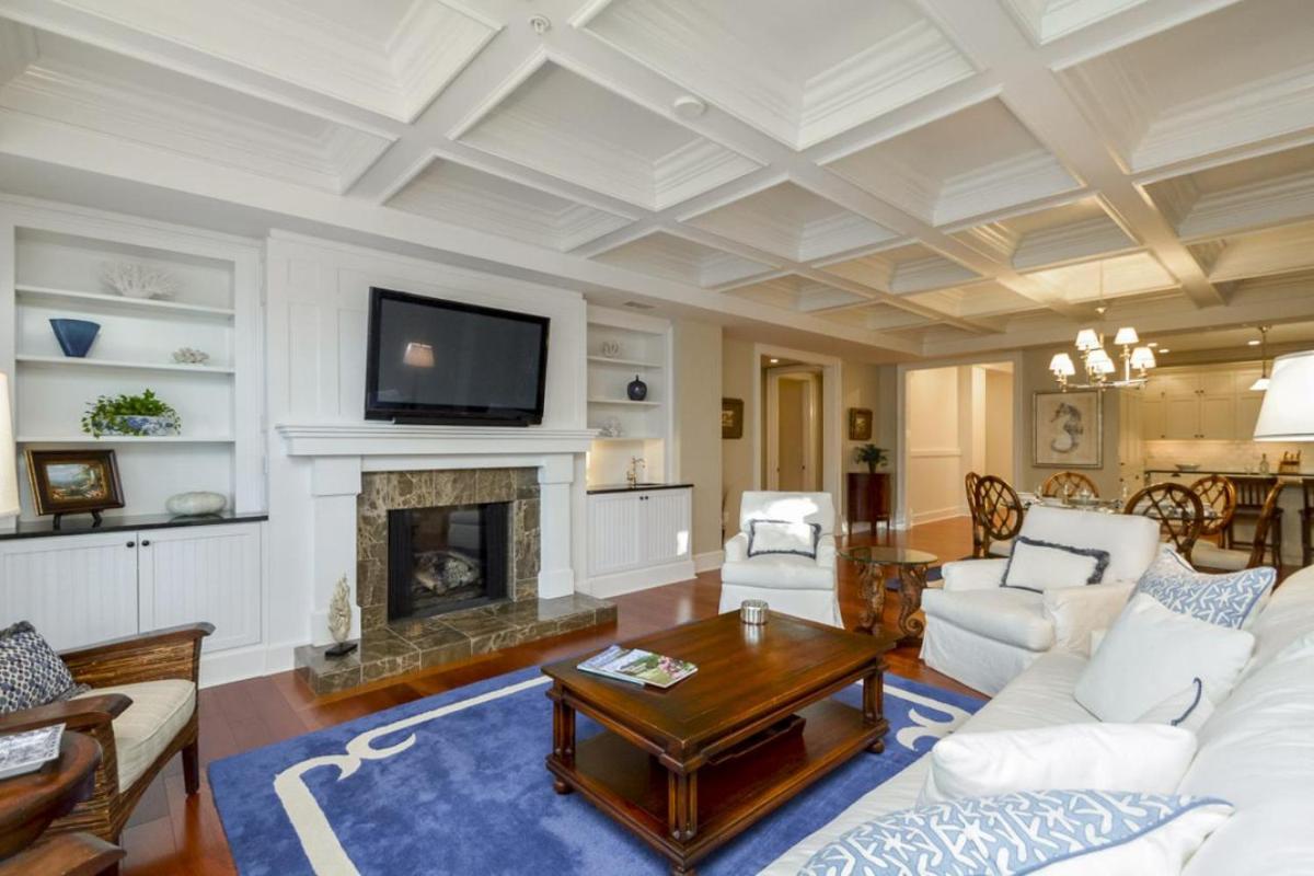 6013 Maritime - Housity