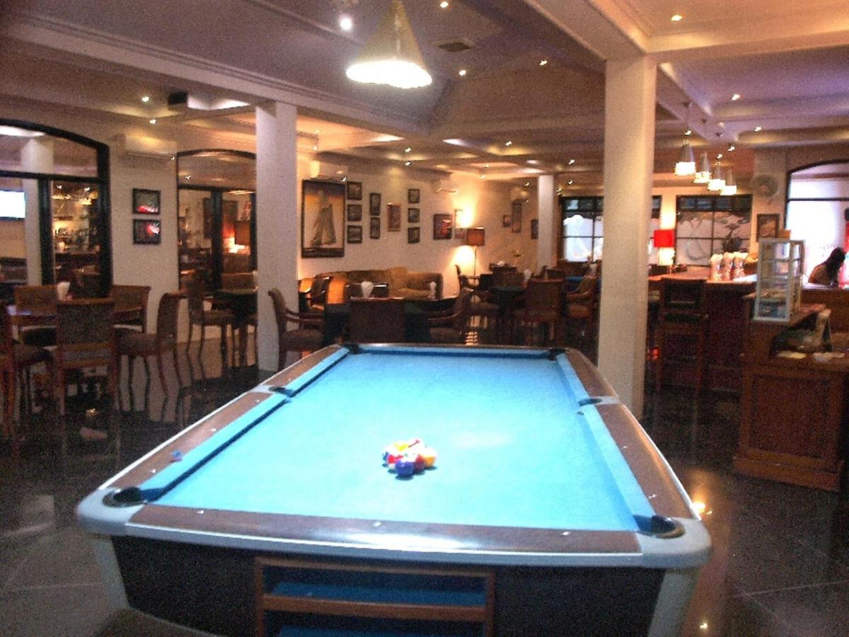 The Gecho Inn Town - Housity