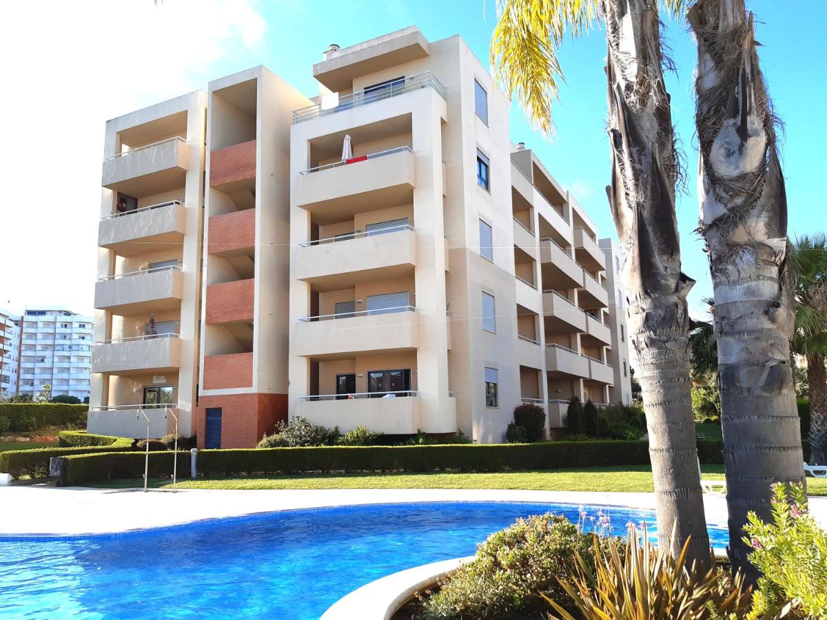 Areias da Rocha Beach House - Housity