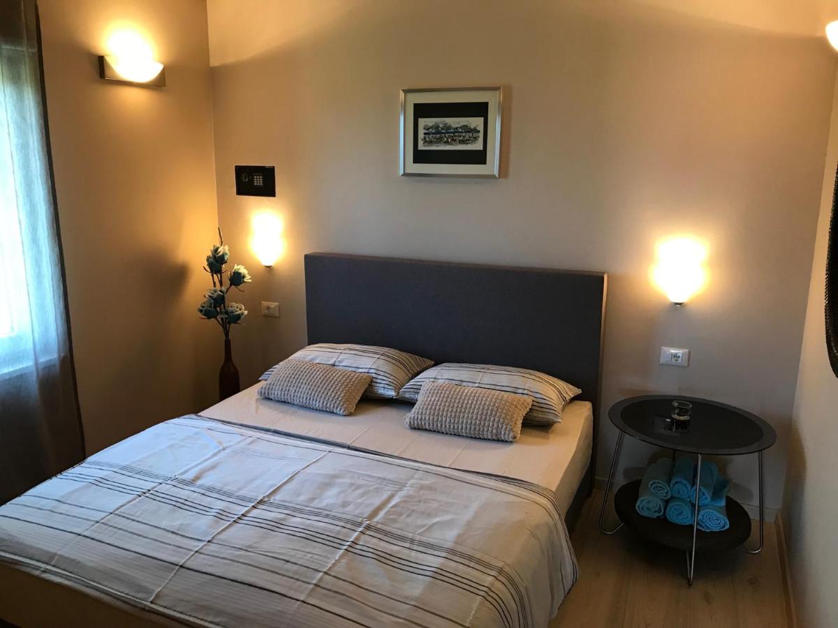 Apartments Maslina - Housity