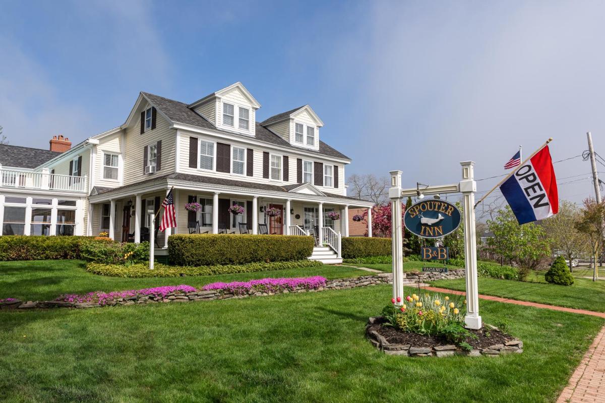 Spouter Inn Bed & Breakfast - Housity
