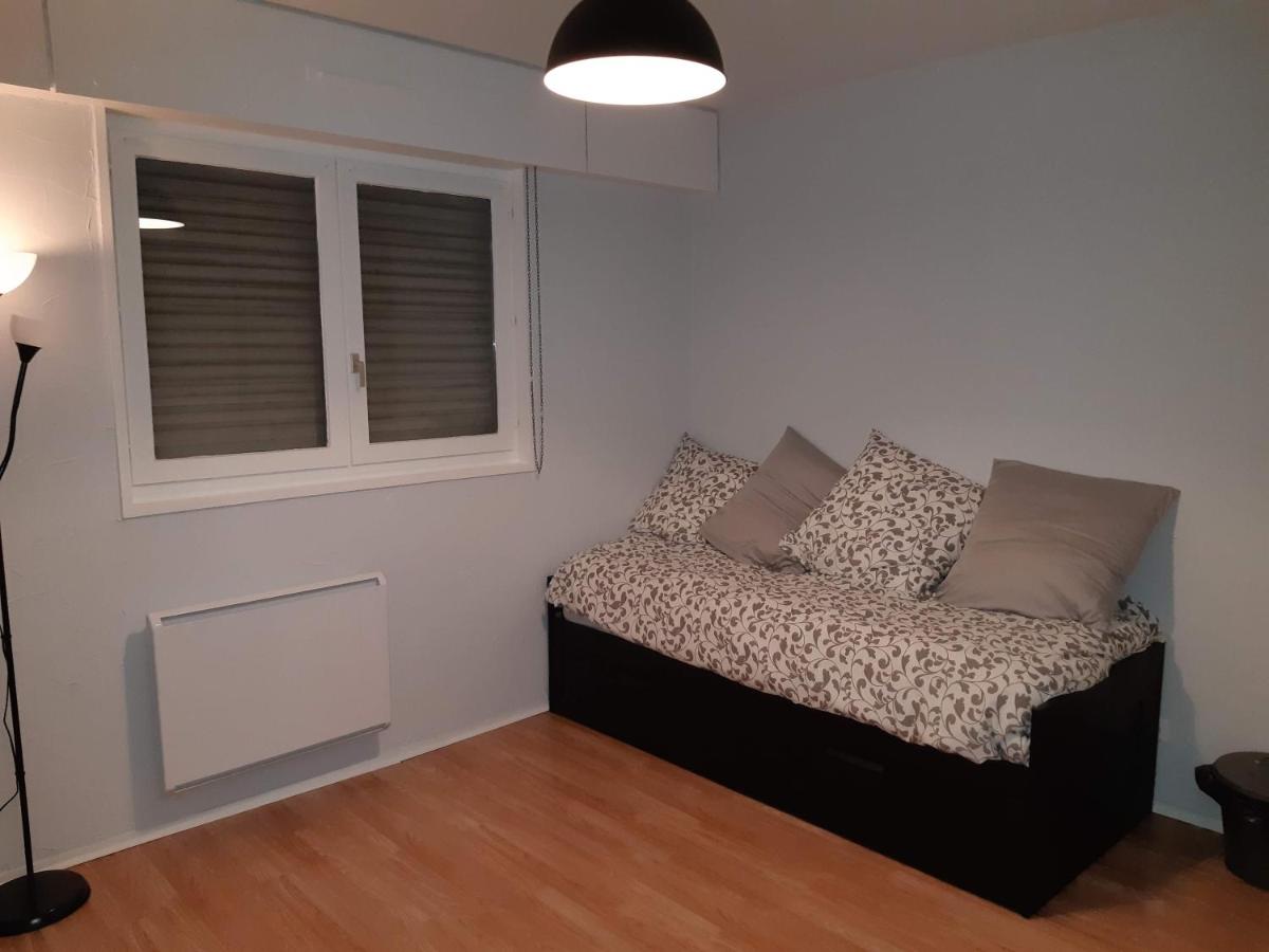 Charmant Studio - Housity