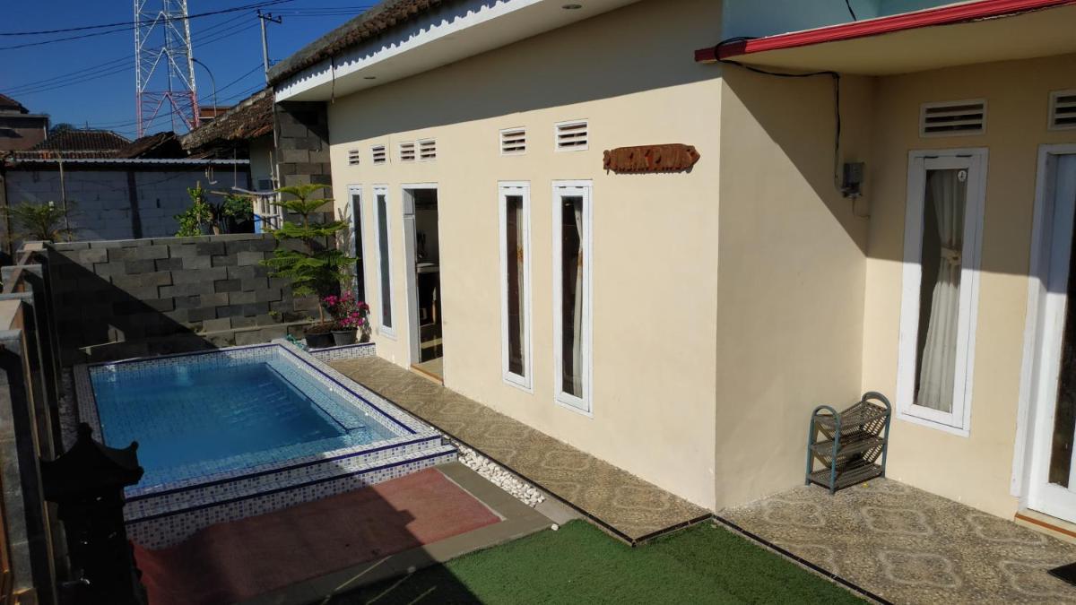 Puncak Pinus and Pool - Hizvo