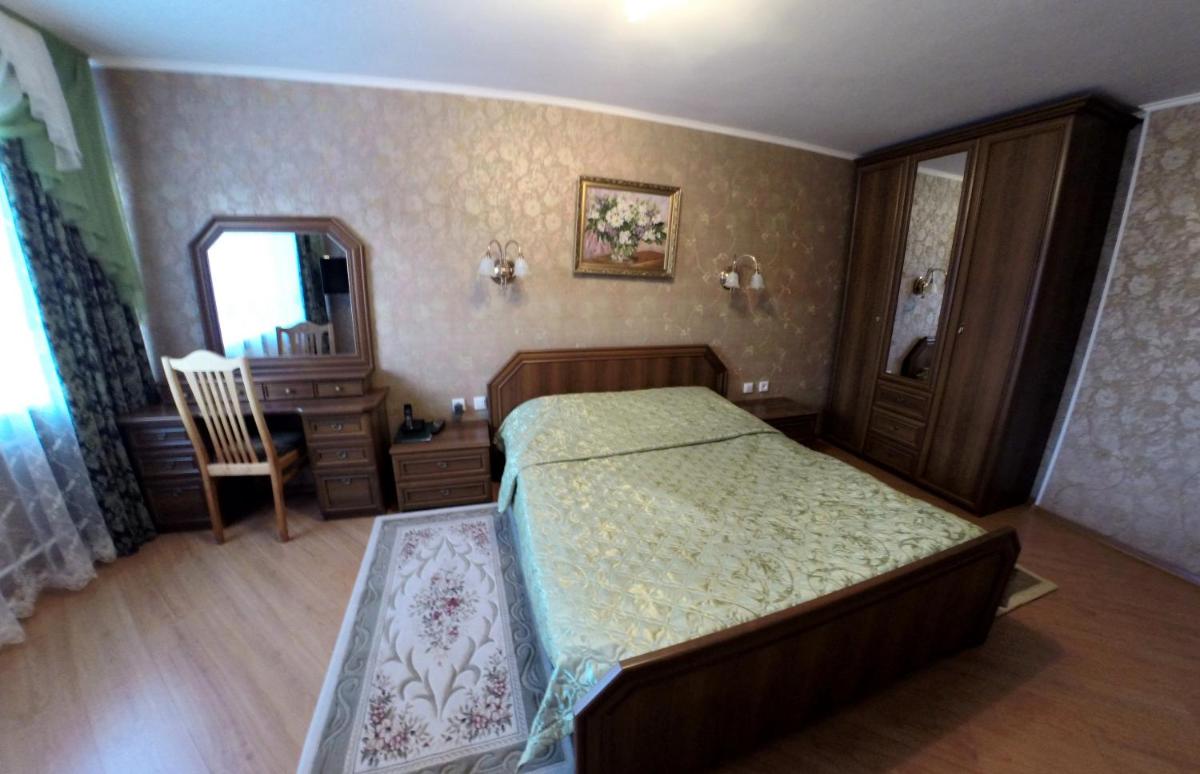 Hotel Kuzbass - Housity