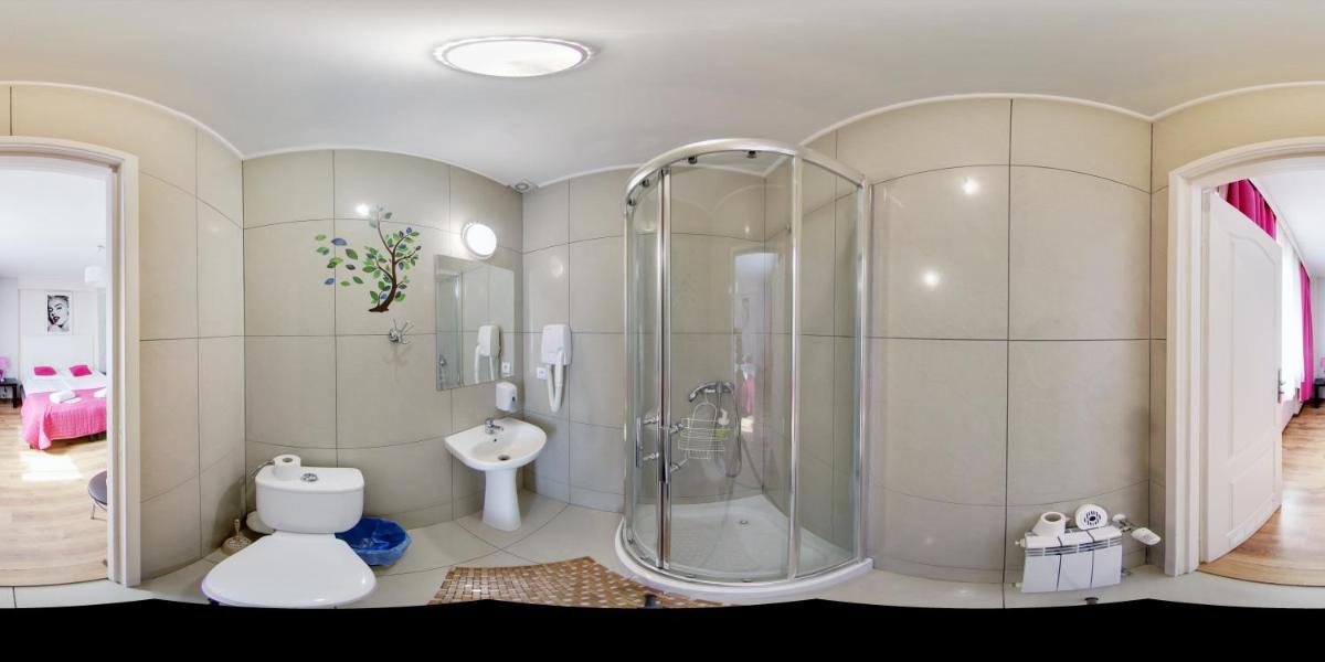 Gościniec Margo - Housity