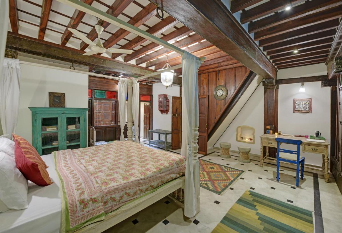 Dodhia Haveli - Hizvo