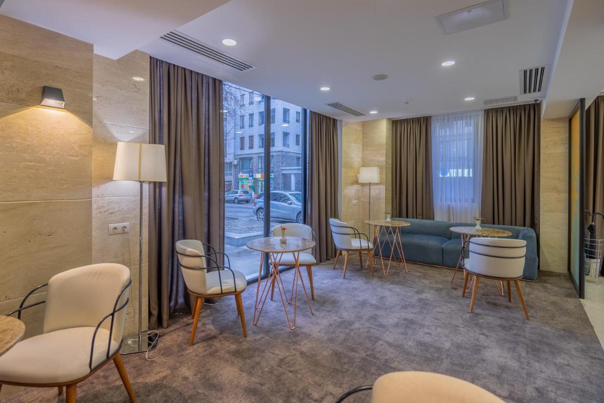 Hotel Atlas Abashidze - Housity