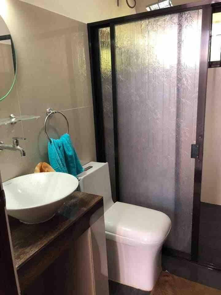 Suitetrails - Casa Erlinda Modern House 3BR