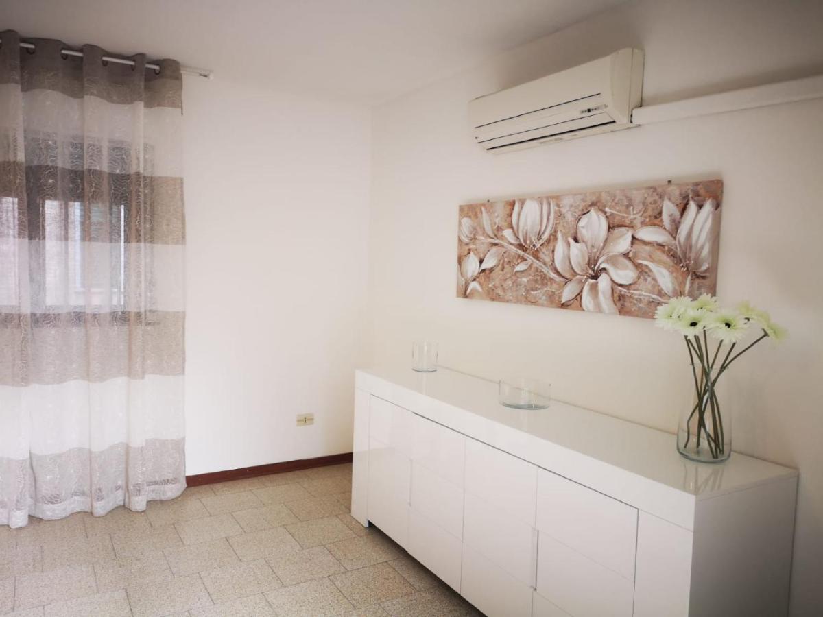 Nino's Apartments - Housity