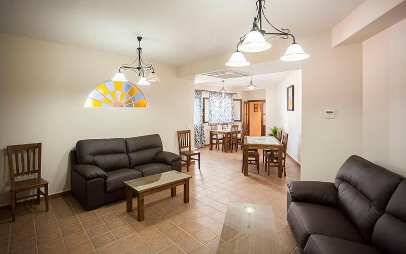 Casa Rural Cinco Balcones - Housity