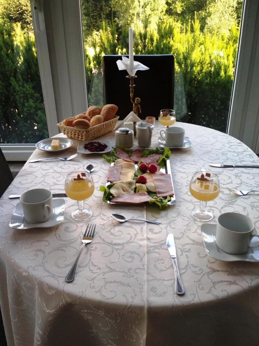 Pokój z Jakuzzi _Gramburg - Housity