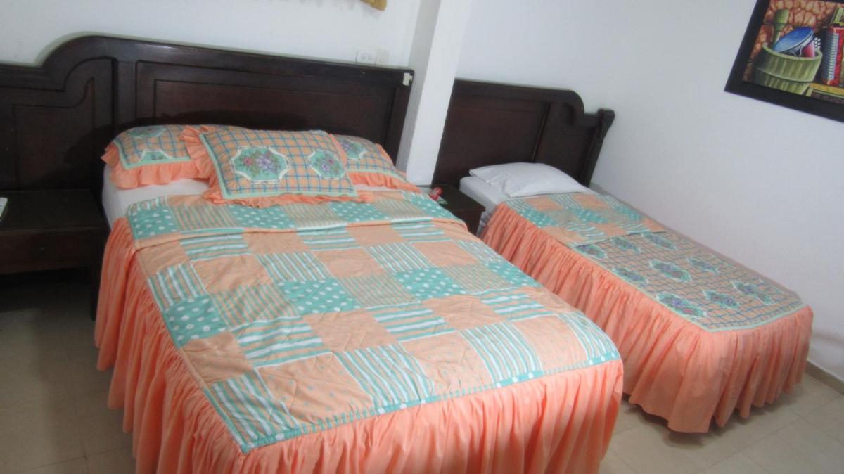 Hotel Nuevo Tio - Housity