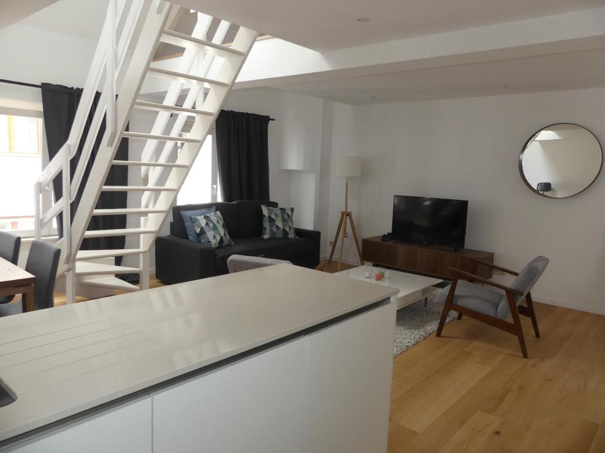 Ilot Sacre Apartments - Housity