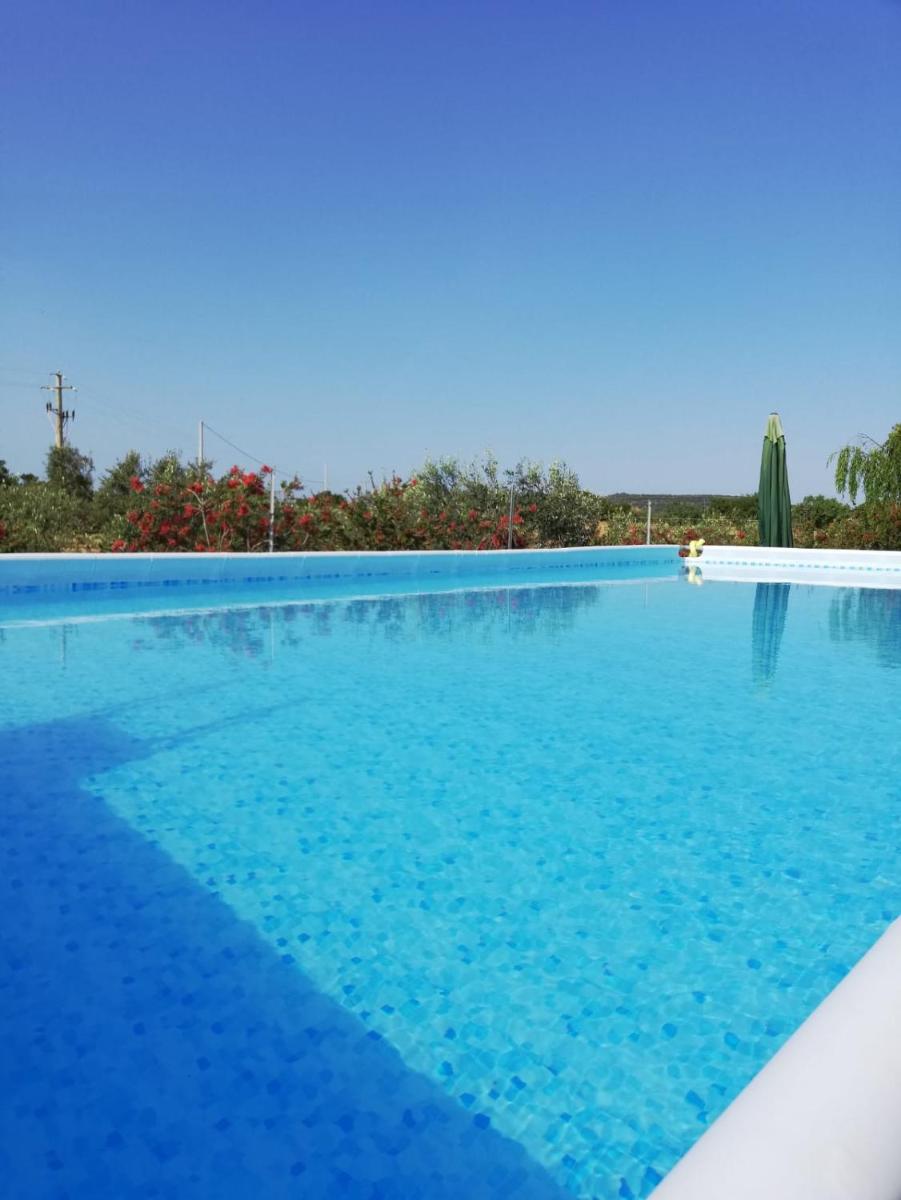 Villa con piscina 