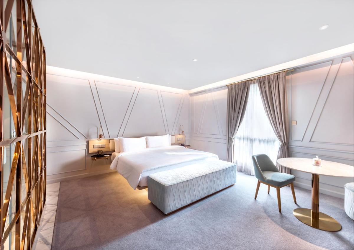 Suitetrails - The Prestige Hotel Penang