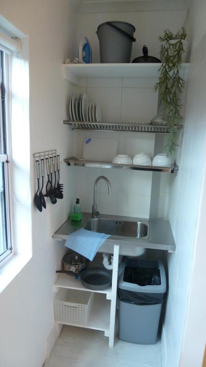 4 on Highworth Apartments and Studios - Housity