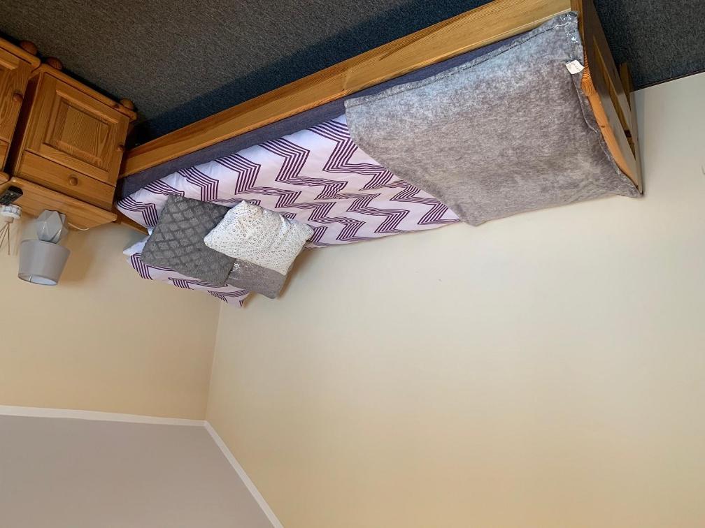 MS-OTEL POKOJE GOSCINNE 1,2,3 OSOBOWE ŻYWIEC Jezioro Żywieckie - Housity