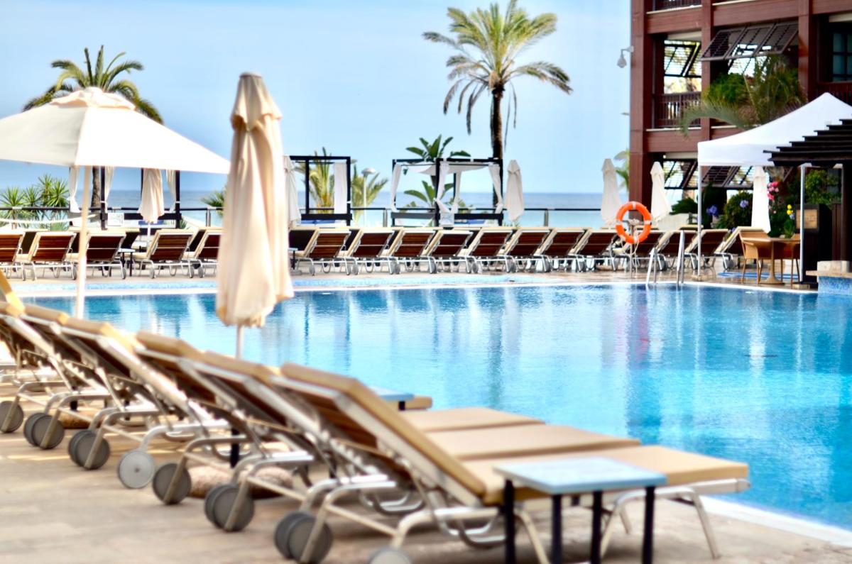 Piscina en o cerca de Gran Hotel Guadalpín Banus