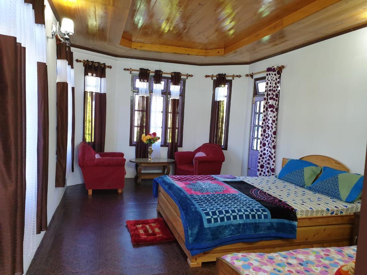 Vamoose Jharna Tabakoshi - Housity