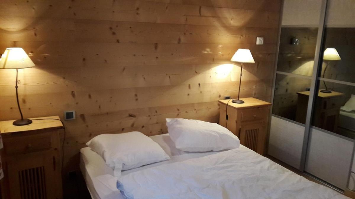 CHALET-SPA SUR LES PISTES 16 Personnes - Housity