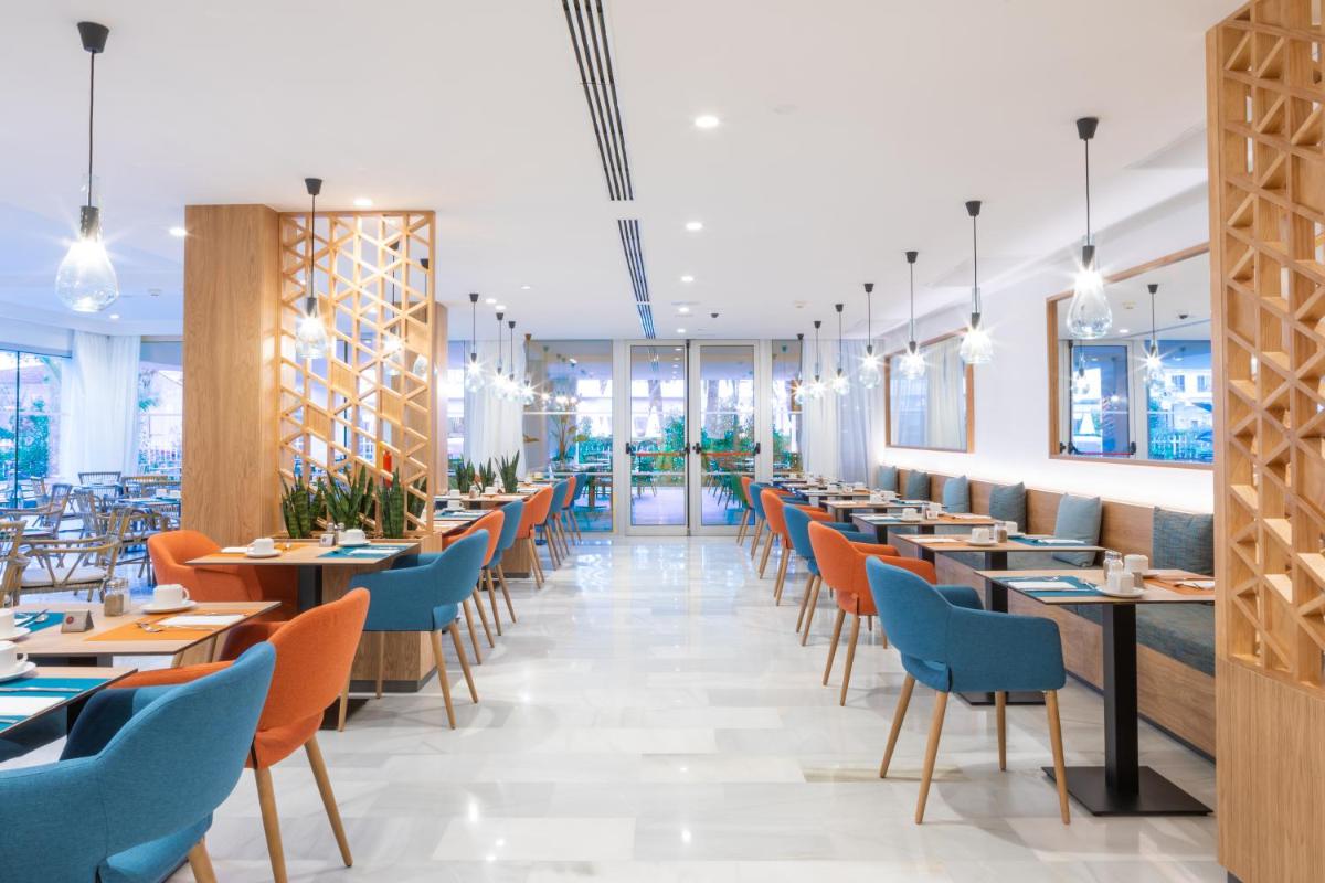 Un restaurante o sitio para comer en JS Yate