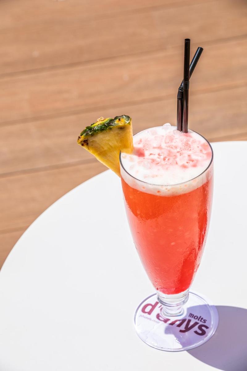 Bebidas en JS Yate