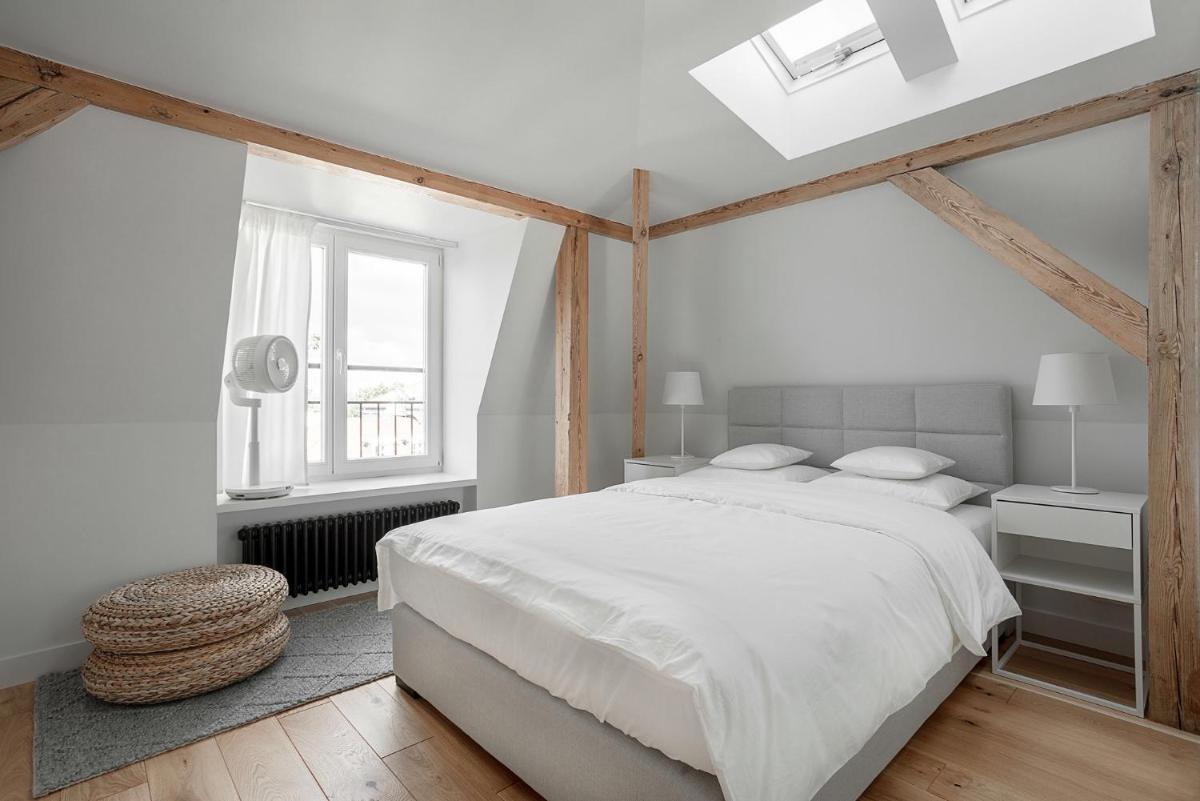 VIU The Roof Apartment - Housity