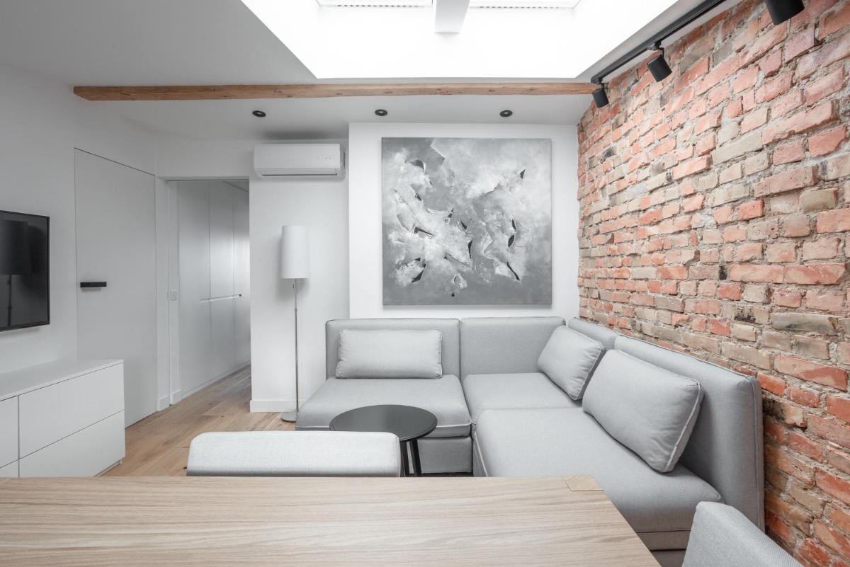 VIU The Roof Apartment - Housity