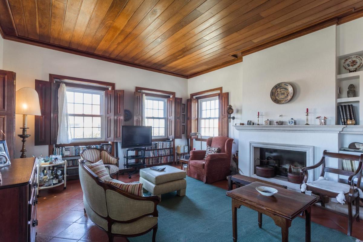 FLH Ericeira Country House - Housity