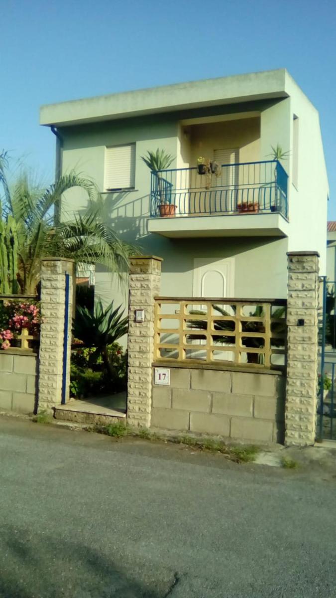 Villa Furnari - Housity