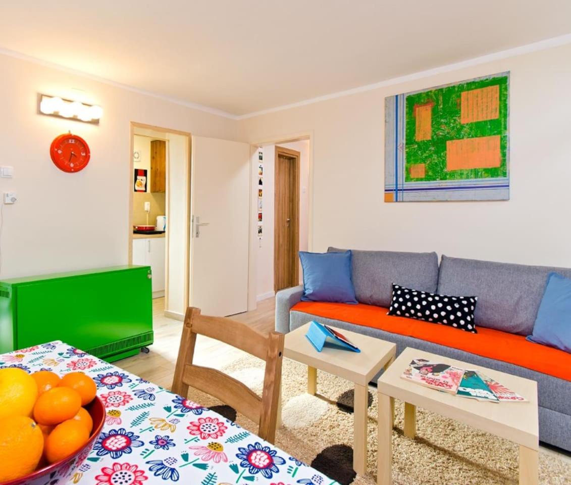 Cherry Tree Art House - Housity