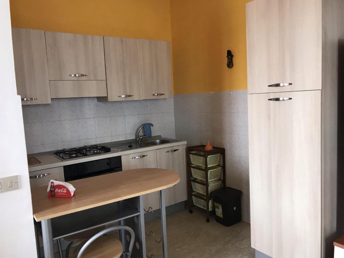 90ss Apartament - Housity