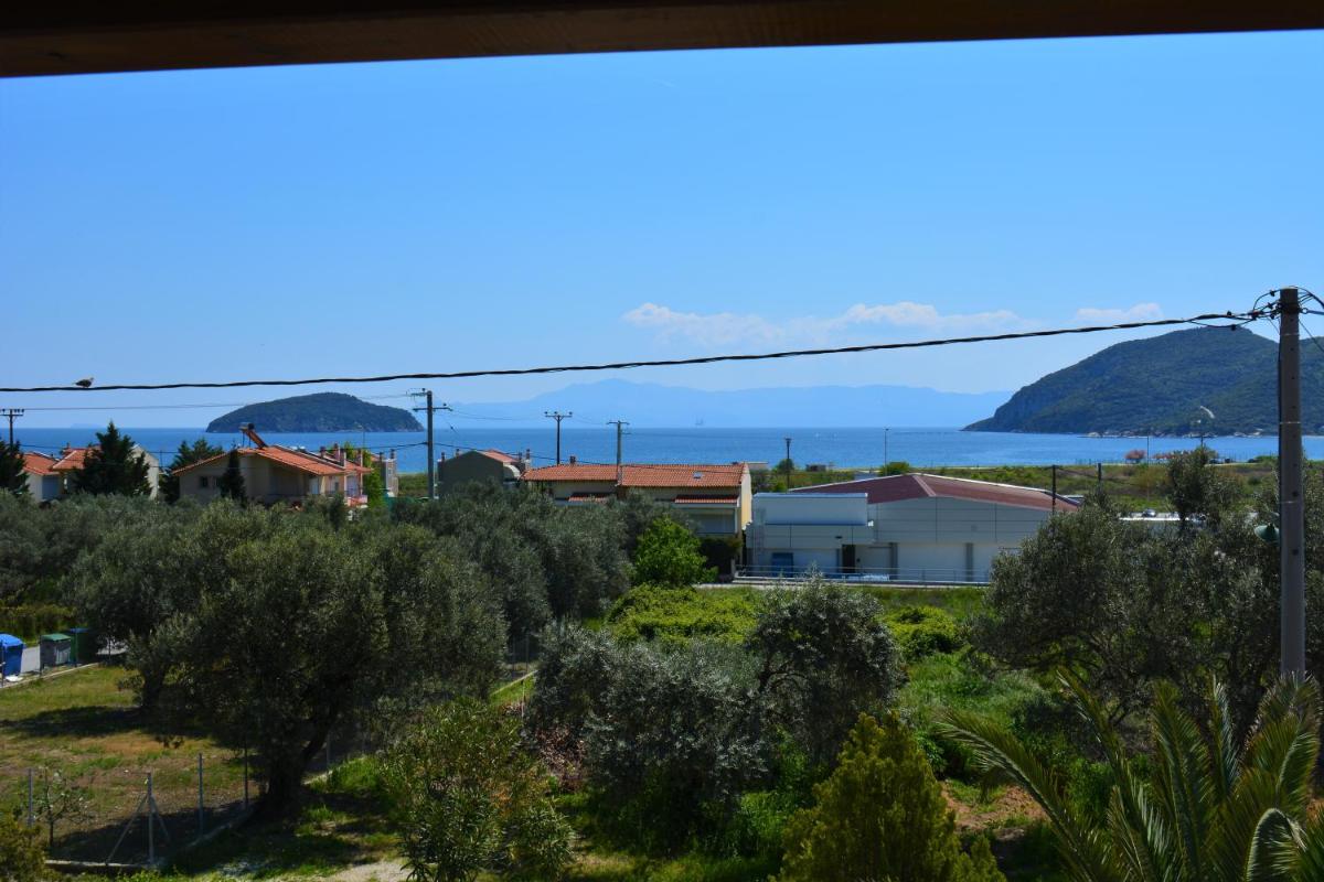 VILLA IRAKLITSA SEA VIEW - Housity