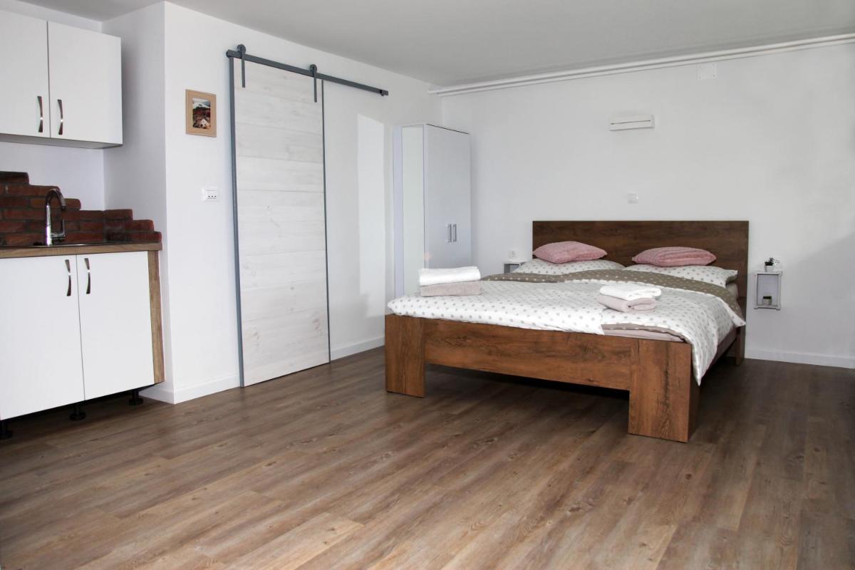 STUDIO LUNA - Hizvo