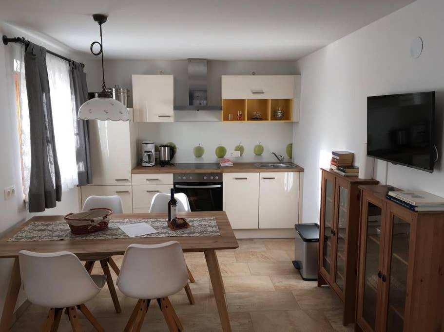 Apartment Julia & Maria - Housity