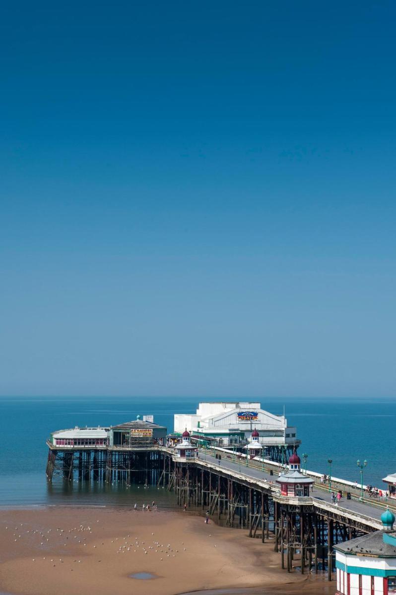 Forshaws Hotel - Blackpool - Housity