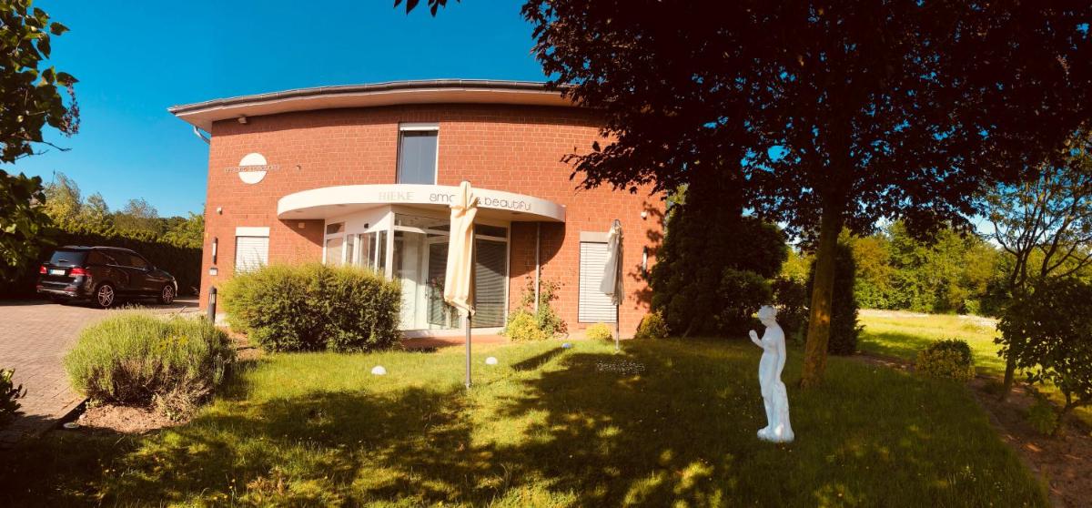 smart&beautiful Guesthouse - Housity