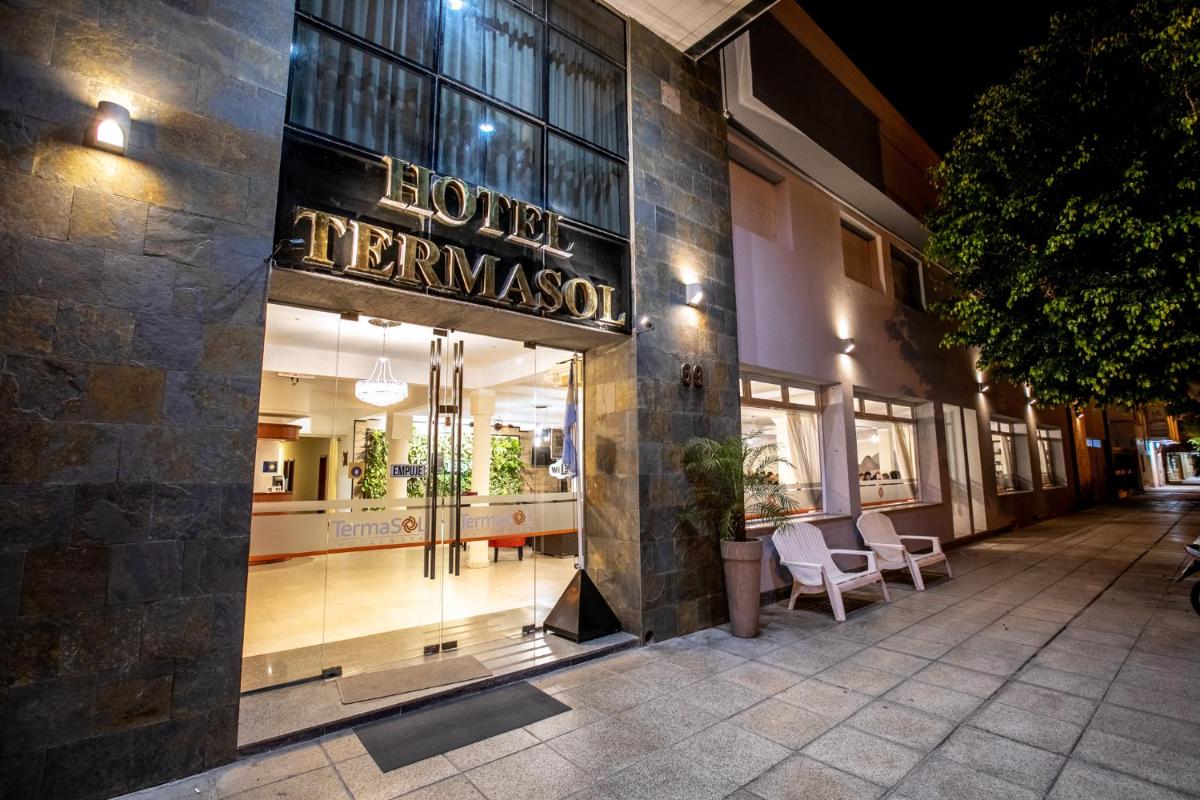 Hotel Termasol - Housity