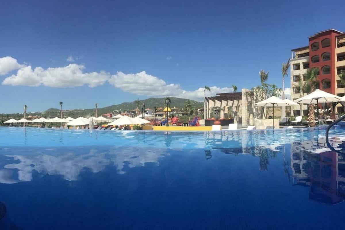 Charming 2BR Apartment with Beautiiful View in Cabo - Housity