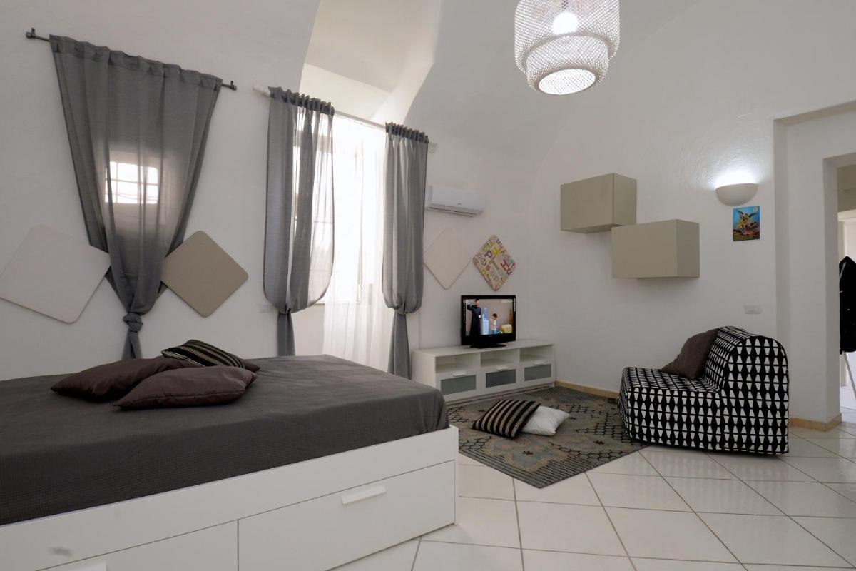 Sea House Ischia - Housity