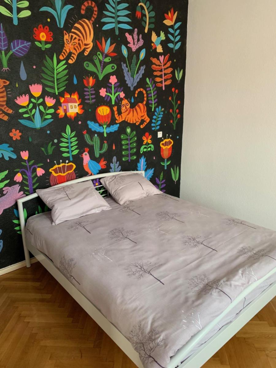 Suitetrails - Old Town Apartment