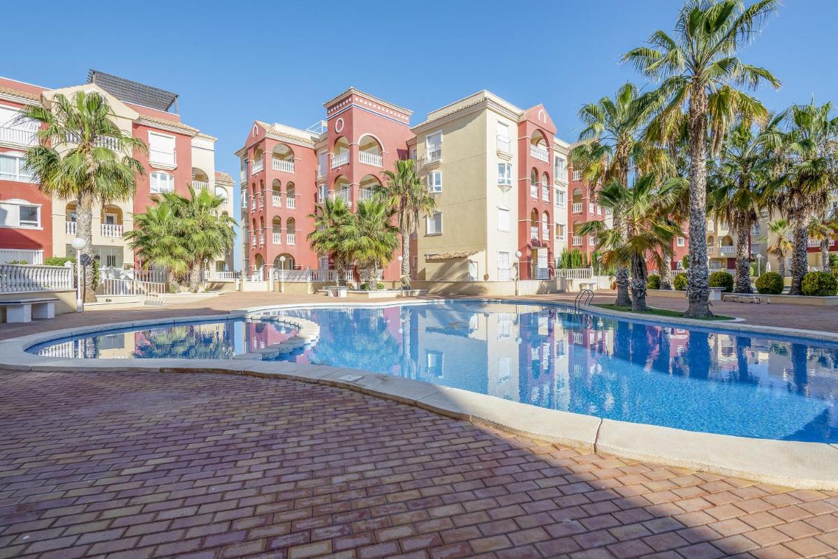 Isla del Baron - A Murcia Holiday Rentals Property - Housity