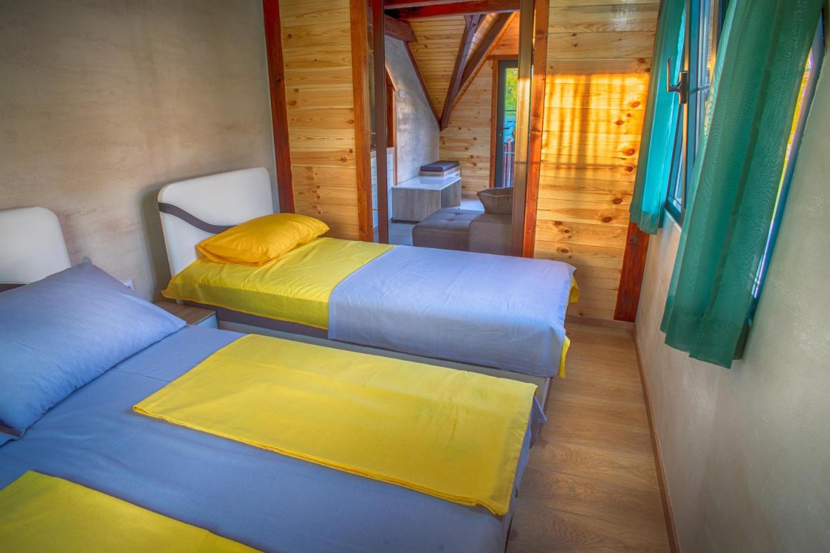 Apartmani Restoran Durmitor - Housity
