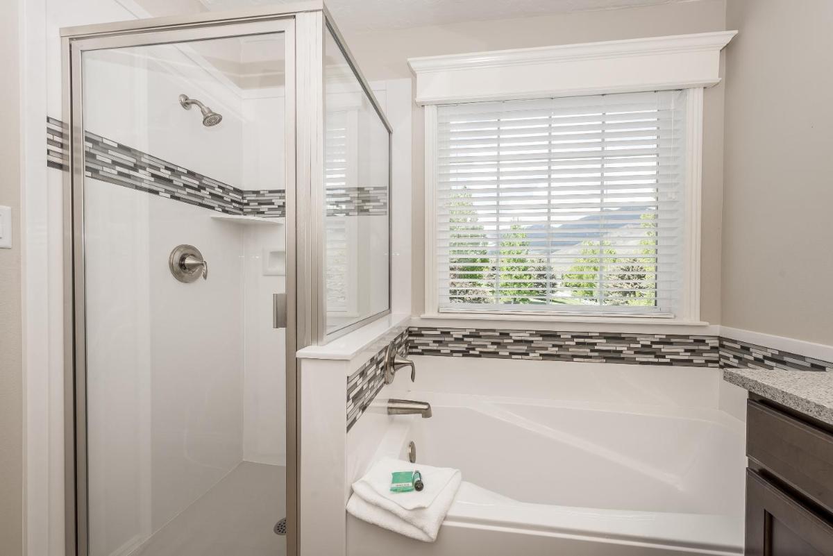 Wintergreen at Midway - Housity