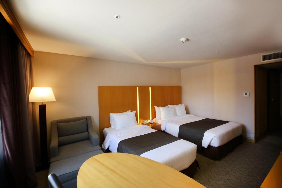 Ramada by Wyndham Songdo - Housity