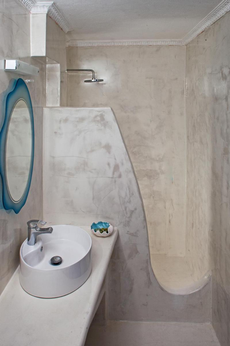 Roula Villa Studios & Apartments - Housity