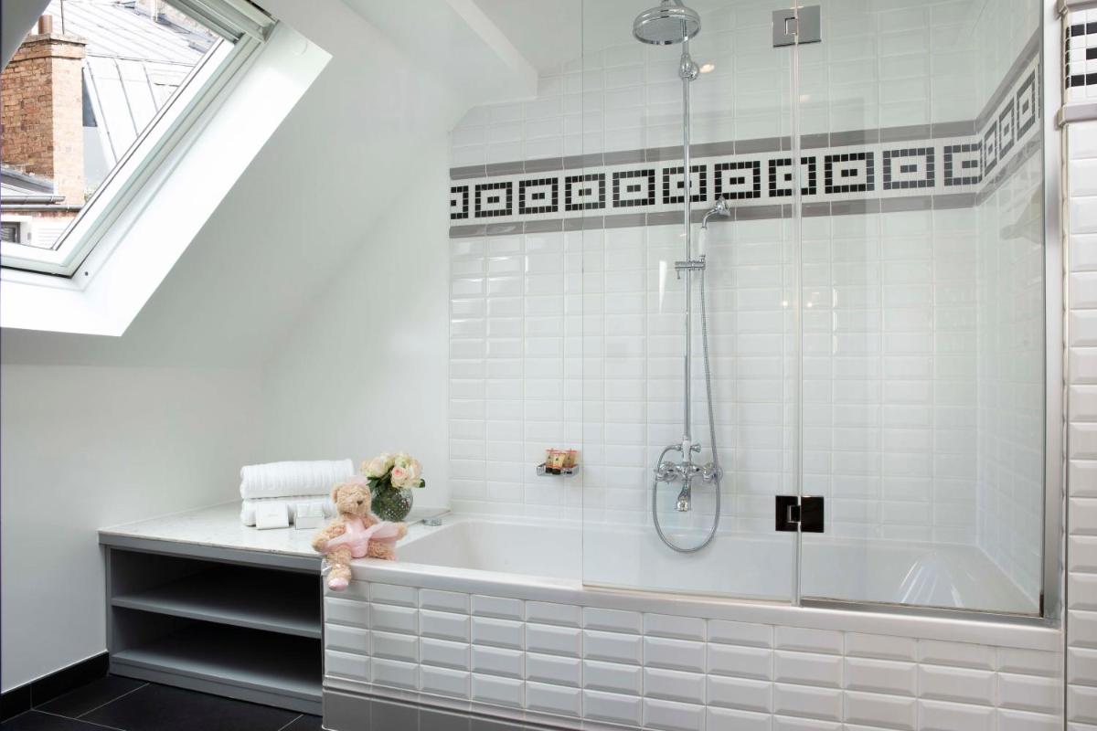 Salle de bains dans l'établissement Hotel Monsieur & Spa