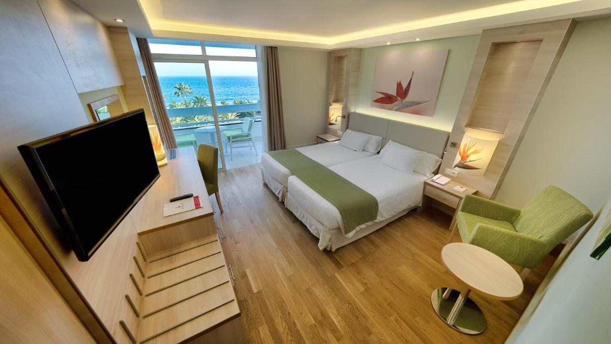 Cama o camas de una habitación en Bull Costa Canaria & SPA - Only Adults