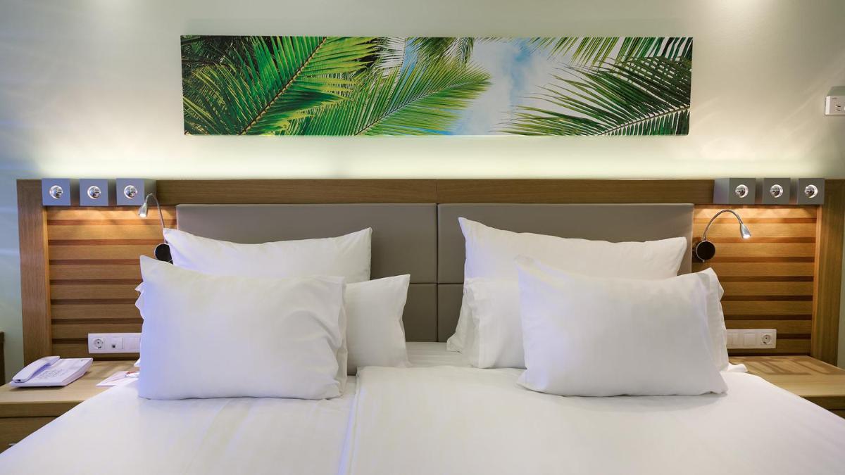 Cama o camas de una habitación en Bull Costa Canaria & SPA - Only Adults